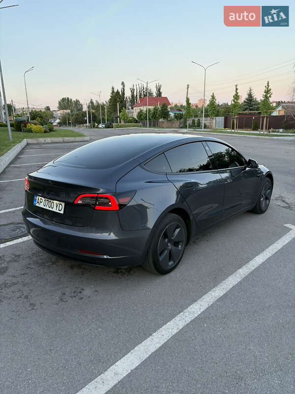 Седан Tesla Model 3 2021 в Запорожье