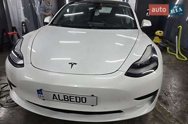 Седан Tesla Model 3 2019 в Києві