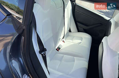 Седан Tesla Model 3 2023 в Полтаве