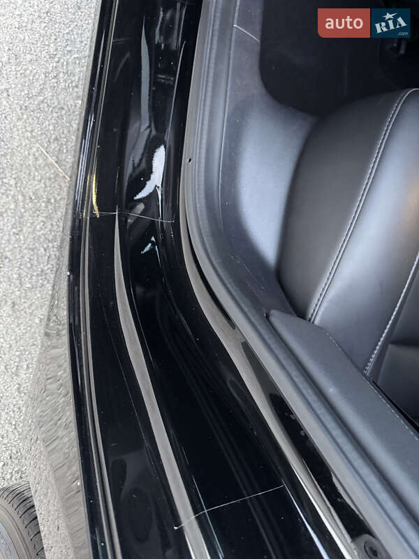 Седан Tesla Model 3 2021 в Днепре