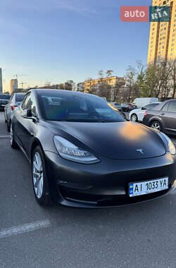 Седан Tesla Model 3 2018 в Києві