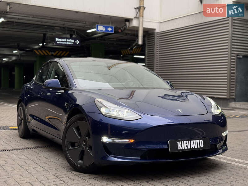 Седан Tesla Model 3 2021 в Киеве фото 5 Седан Tesla Model 3 2021 в Киеве