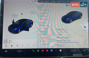 Седан Tesla Model 3 2019 в 