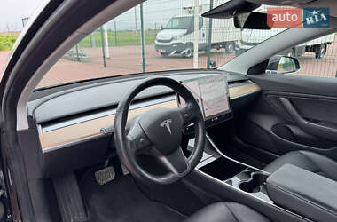 Седан Tesla Model 3 2018 в 