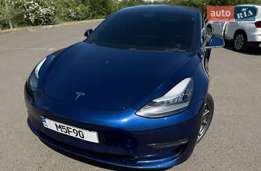 Седан Tesla Model 3 2018 в 