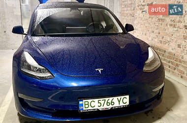 tesla model-3 2021 в Львів від професійного продавця Григорій