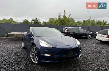 Седан Tesla Model 3 2018 в 