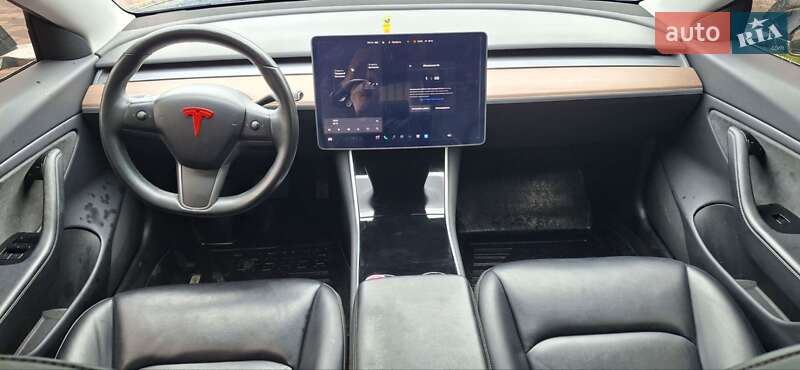 Седан Tesla Model 3 2019 в Борисполе