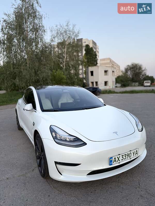 Седан Tesla Model 3 2019 в Харкові фото 7 Седан Tesla Model 3 2019 в Харкові