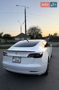 Седан Tesla Model 3 2019 в Харькове