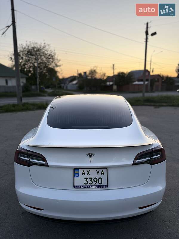 Седан Tesla Model 3 2019 в Харкові фото 14 Седан Tesla Model 3 2019 в Харкові