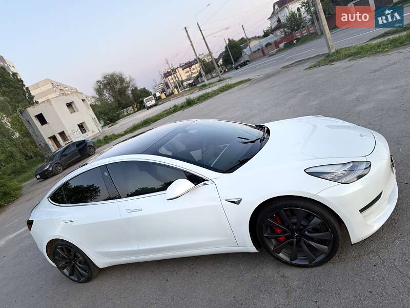 Седан Tesla Model 3 2019 в Харкові фото 26 Седан Tesla Model 3 2019 в Харкові