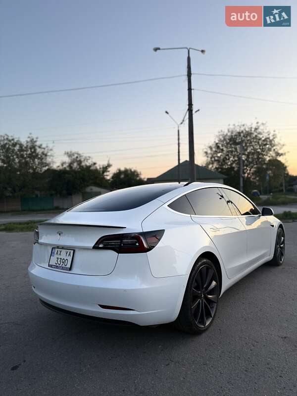 Седан Tesla Model 3 2019 в Харкові фото 30 Седан Tesla Model 3 2019 в Харкові