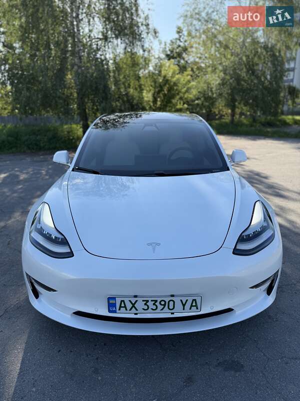 Седан Tesla Model 3 2019 в Харкові фото 59 Седан Tesla Model 3 2019 в Харкові