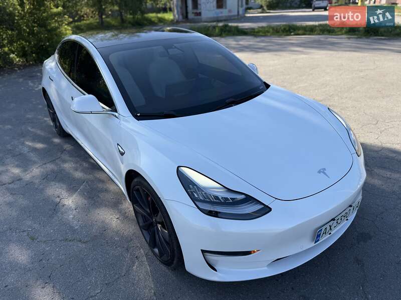 Седан Tesla Model 3 2019 в Харкові фото 61 Седан Tesla Model 3 2019 в Харкові