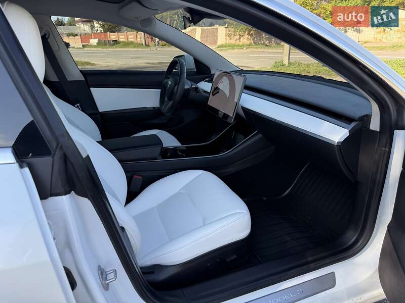 Седан Tesla Model 3 2019 в Харкові фото 65 Седан Tesla Model 3 2019 в Харкові