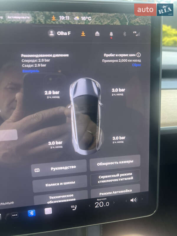 Седан Tesla Model 3 2019 в Львове