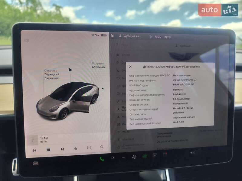 Седан Tesla Model 3 2018 в Івано-Франківську