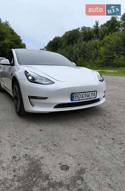 Седан Tesla Model 3 2021 в Бережанах