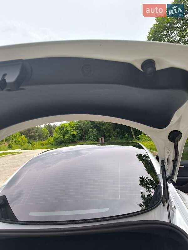 Седан Tesla Model 3 2021 в Бережанах фото 12 Седан Tesla Model 3 2021 в Бережанах