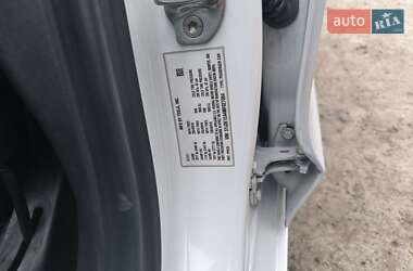 Седан Tesla Model 3 2021 в Бережанах