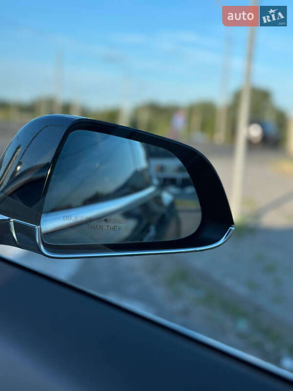 Седан Tesla Model 3 2019 в Киеве фото 12 Седан Tesla Model 3 2019 в Киеве