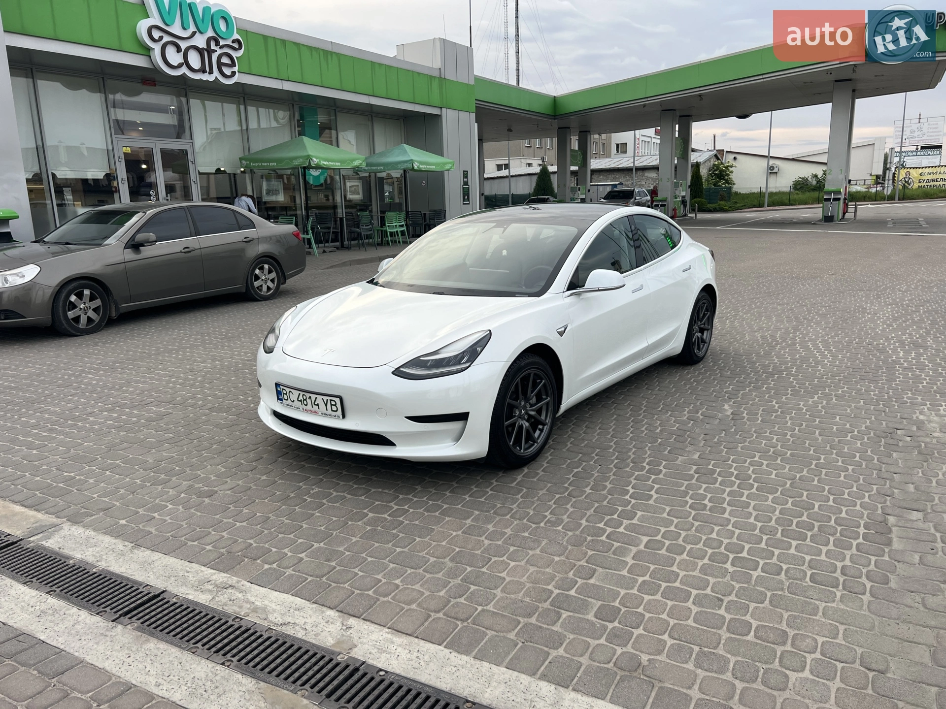 2019 Tesla Model 3 - мініатюра 3