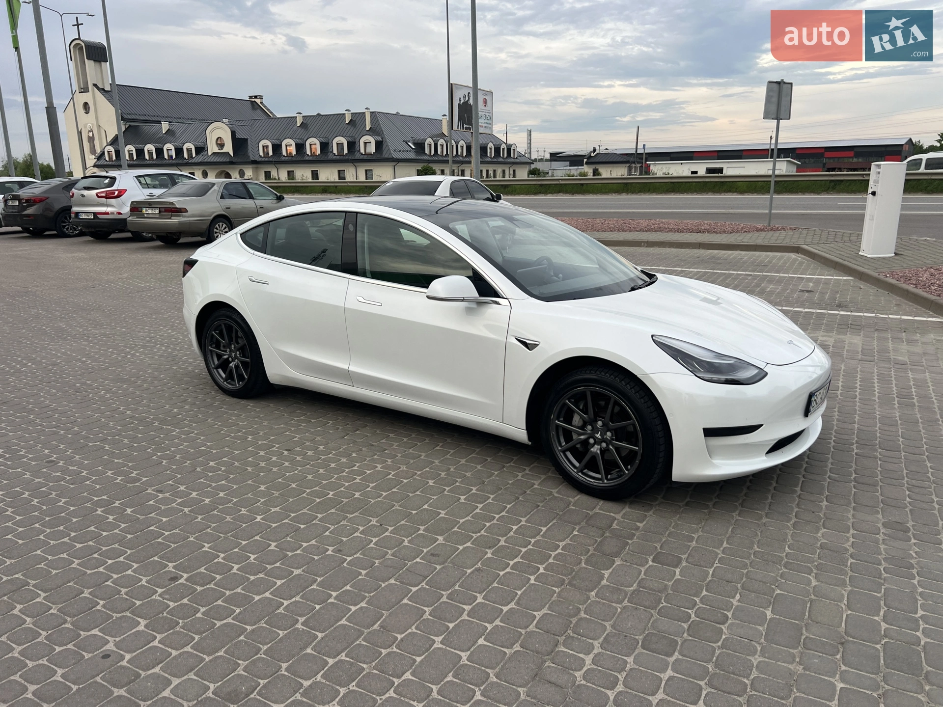 2019 Tesla Model 3 - мініатюра 5