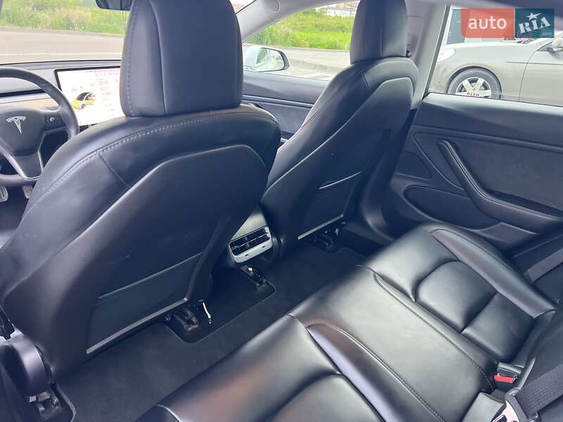 Седан Tesla Model 3 2019 в Солонке фото 19 Седан Tesla Model 3 2019 в Солонке