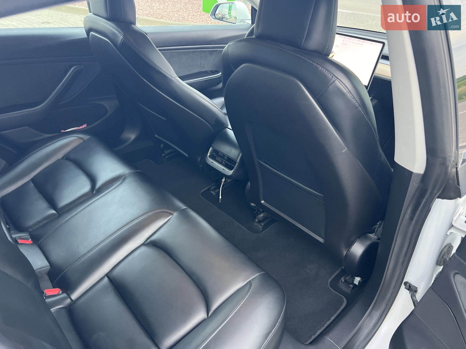 2019 Tesla Model 3 - мініатюра 23