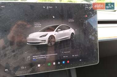Седан Tesla Model 3 2023 в 