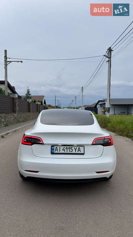 Седан Tesla Model 3 2019 в Белой Церкви
