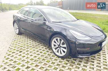 Седан Tesla Model 3 2018 в 