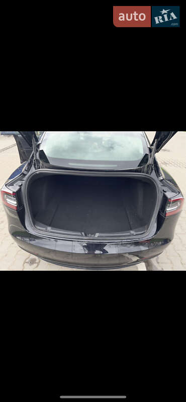 Седан Tesla Model 3 2018 в Хмельницком
