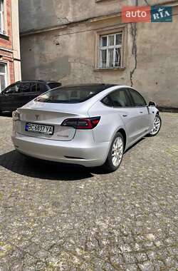 Седан Tesla Model 3 2018 в 
