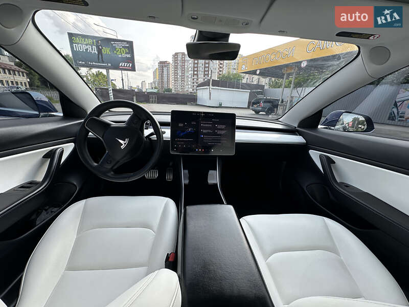 Седан Tesla Model 3 2019 в Киеве фото 12 Седан Tesla Model 3 2019 в Киеве