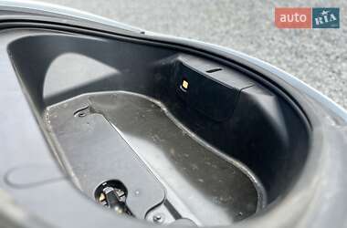 Седан Tesla Model 3 2020 в 