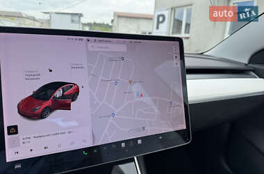 Седан Tesla Model 3 2020 в 