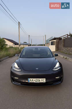 Седан Tesla Model 3 2018 в 