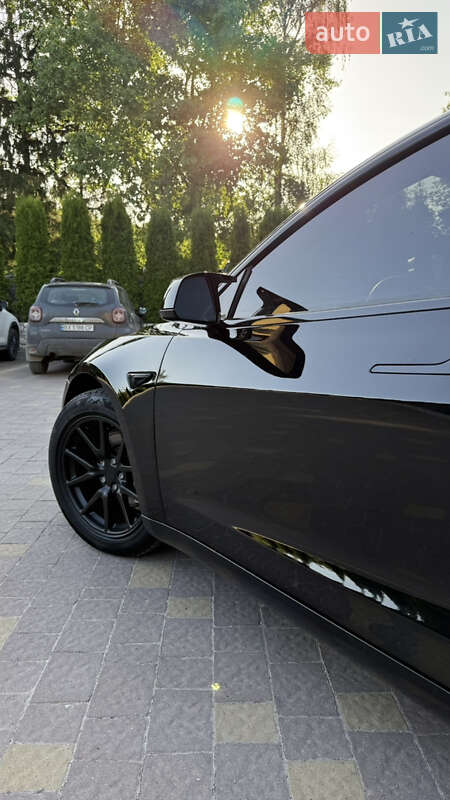 Седан Tesla Model 3 2019 в Тернополе фото 14 Седан Tesla Model 3 2019 в Тернополе