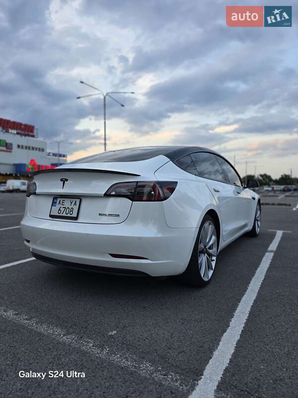 Седан Tesla Model 3 2019 в Дніпрі фото 5 Седан Tesla Model 3 2019 в Дніпрі