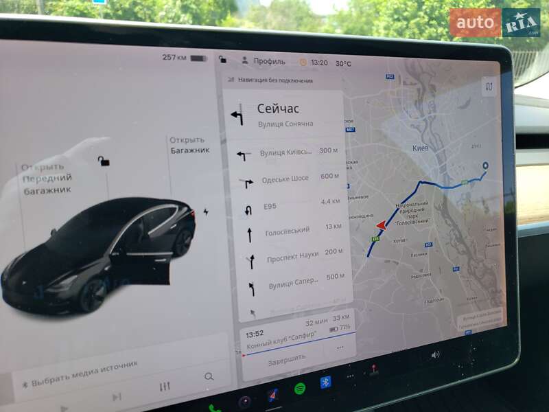 Седан Tesla Model 3 2019 в Києві