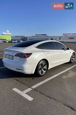 Седан Tesla Model 3 2018 в 