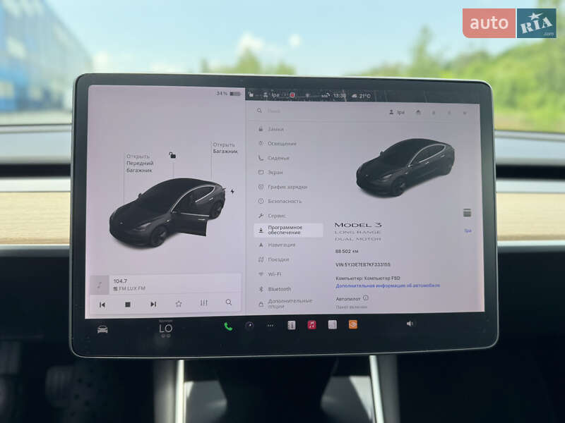 Седан Tesla Model 3 2019 в Львове