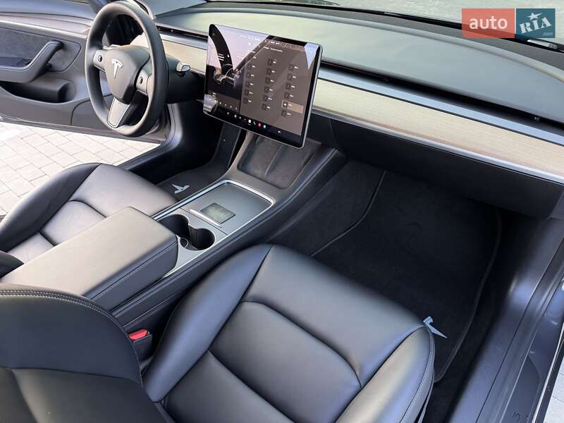 Седан Tesla Model 3 2021 в Одессе фото 64 Седан Tesla Model 3 2021 в Одессе