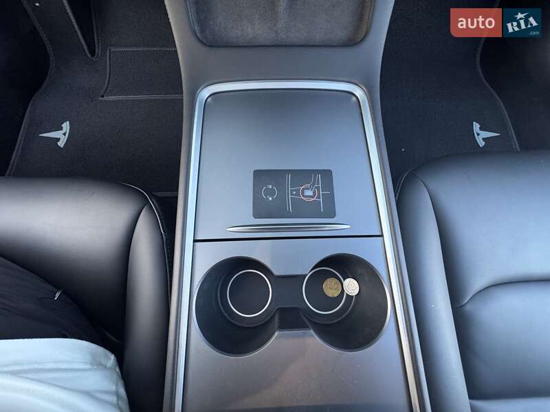 Седан Tesla Model 3 2021 в Одессе фото 83 Седан Tesla Model 3 2021 в Одессе
