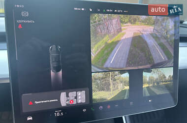 Седан Tesla Model 3 2018 в 