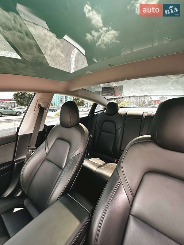 Седан Tesla Model 3 2021 в Киеве фото 19 Седан Tesla Model 3 2021 в Киеве