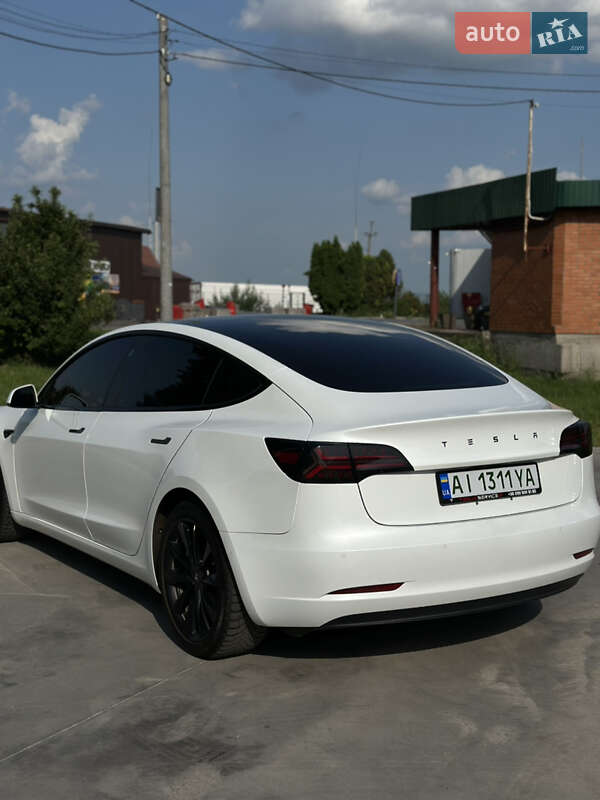 Седан Tesla Model 3 2018 в Белой Церкви
