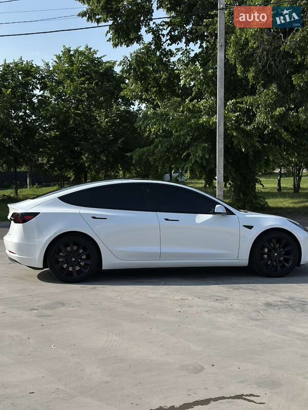 Седан Tesla Model 3 2018 в Белой Церкви